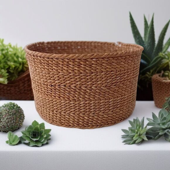 Vintage MINI Sweet Grass Basket Finely Woven Round Trinkets Bohemian Natural - Picture 14 of 15
